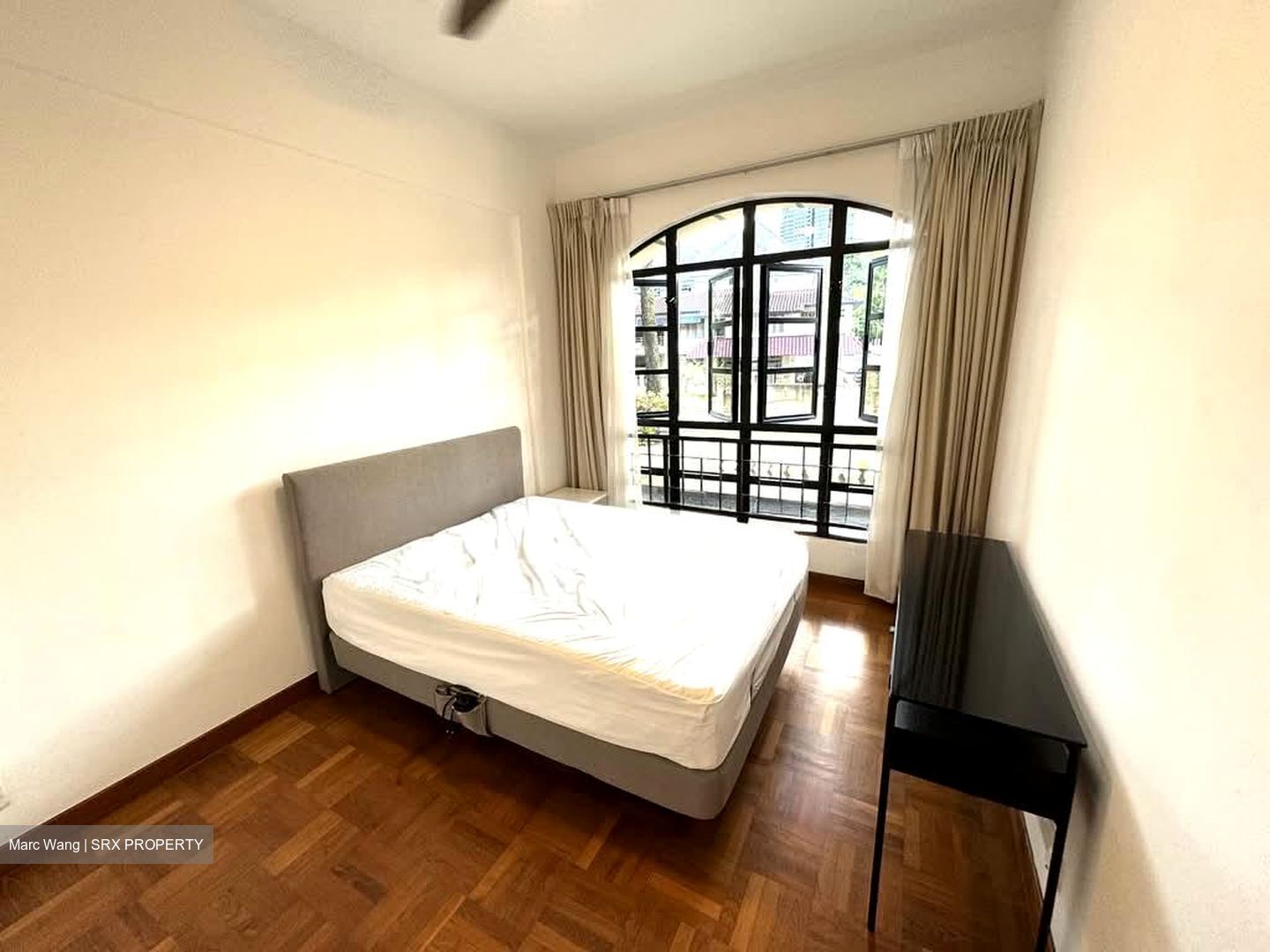 Pinewood Gardens (D10), Condominium #526789481